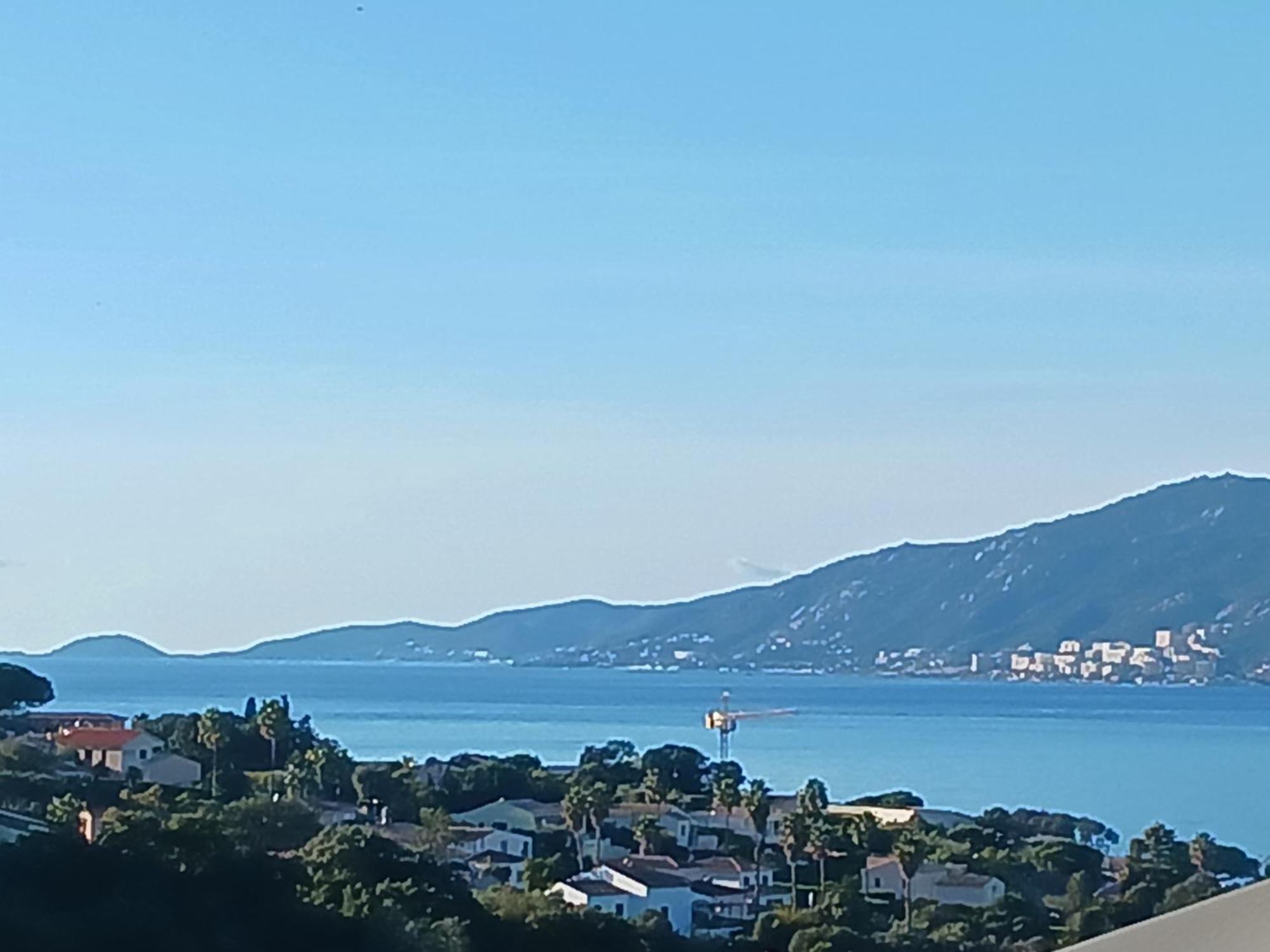 Studio Avec Terasse Vue Mer Porticcio  Exterior photo